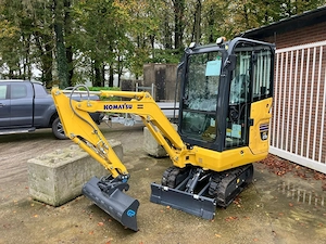 2023 Komatsu PC17R-5 - 1.8 ton Bagger