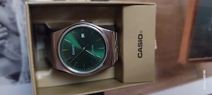 Casio Uhr neuwertig mit ovp