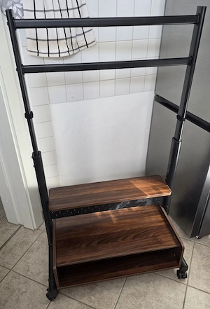 FITUEYES TV Ständer Rollbar mit Separaten Staufach für 40 85 Zoll
