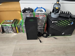 Xbox Series X Bundle - Konsole + 70+ Spiele + 2 Controller + 2TB WD Laufwerk + M