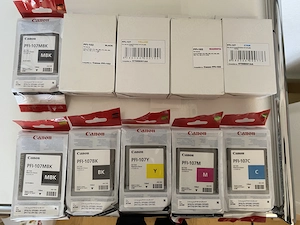 Original Canon Tintenpatronen PFI-107   PFI-102   Paket   unbenutzter Lagerbestand