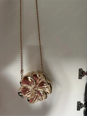 zwei taschen 