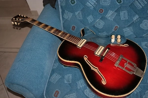 Gebe ab eine sehr seltene Framus BAVARIA 5 120   Billy Lorento