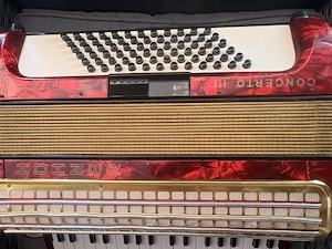 Hohner Concerto 3 Piano Akkordeon  Bild 4
