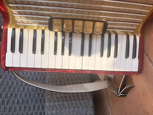 Hohner Concerto 3 Piano Akkordeon  Bild 2