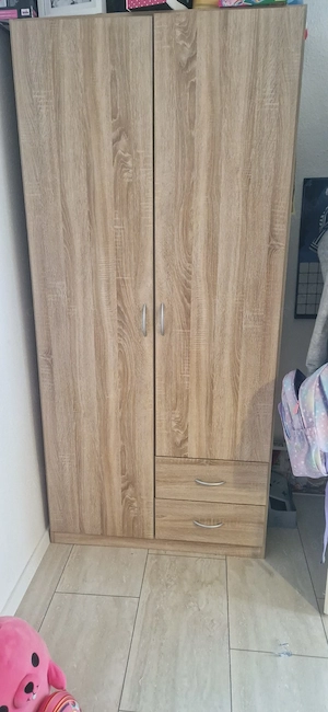 Kleiderschrank Neu