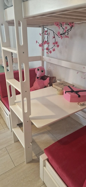 schönes  Hochbett