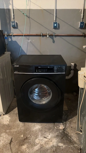 waschmachine in einer neuen lage 