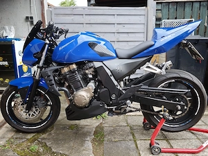 Kawasaki Z750 2004 TÜV neu + viele Extras