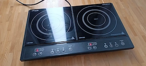 Verkaufe ein Doppel-Induktionskochfeld (3400W)