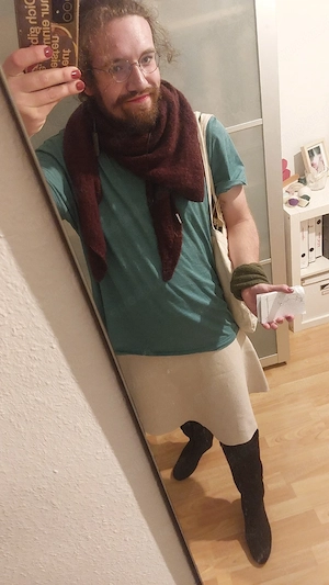  2 löchrige Stute