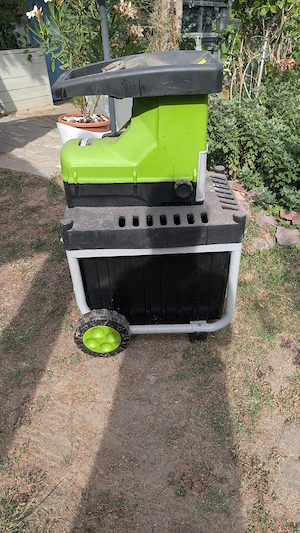 Verkaufe Laubhexler fast neu