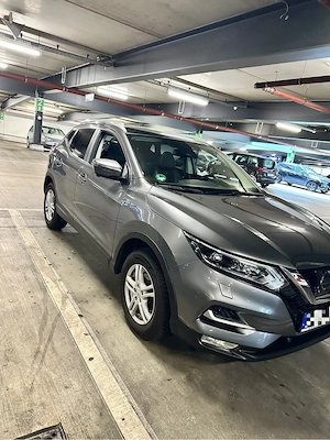 Nissan Qashqai 1.2 Motor, nur regelmäßig gewartet. Bild 5