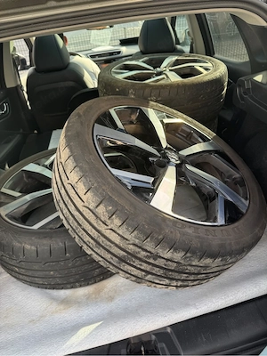 Nissan Qashqai 1.2 Motor, nur regelmäßig gewartet. Bild 10