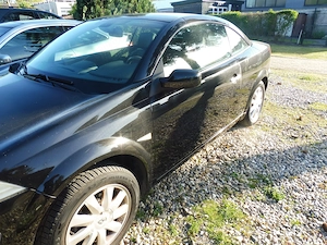   2008 Megane II, Karmann Edition. Coupe   Cabrio. Super Zustand.  Alles Funktioniert.