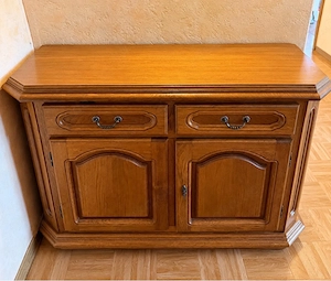 Massive Holzkommode   Sideboard