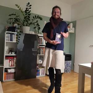 Cute arme Studentin 
