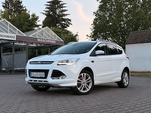 Top gepflegter Ford Kuga 2016 aus 3. Hand in Bestzustand! TÜV NEU