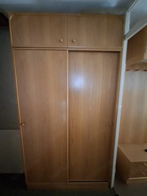 Flur-Garderobe zu verschenken (Selbstabbau & Selbstabholung)