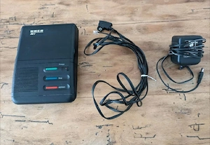 Anrufbeantworter mit Zubehör, ohne Kassette 