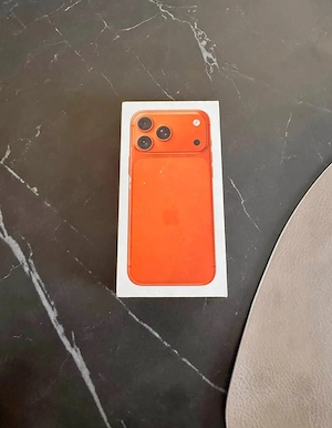Iphone 17 pro max Orange 