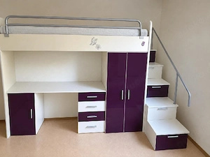 Kinder Hochbett mit Schreibtisch, in.Lattrost Matratze 1899 Euro