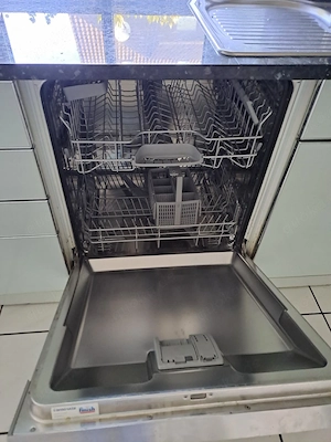 Große Einbauküche an Selbstabholer in Oldenburg Bild 4