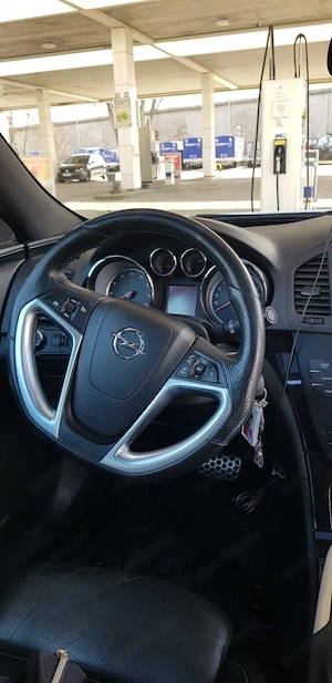 Opel Insignia Sports Tourer Irmscher Edition  Bild 6