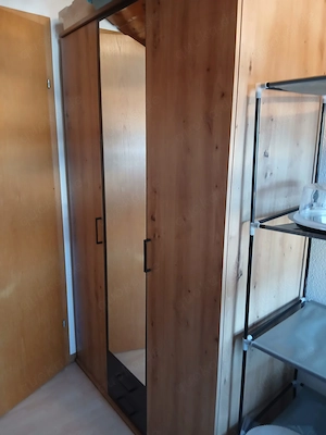 Sehr gut erhaltenes Schlafzimmer 