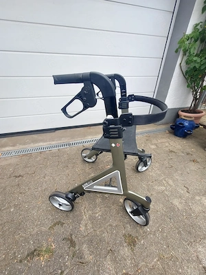 Rollator ALEVO ALU von B+B   gebraucht, guter Zustand