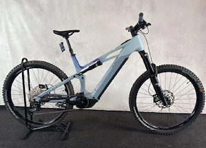 E-bike cube stereo hybrid 