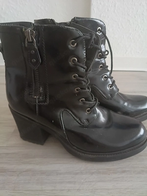 Lackstiefeletten 41