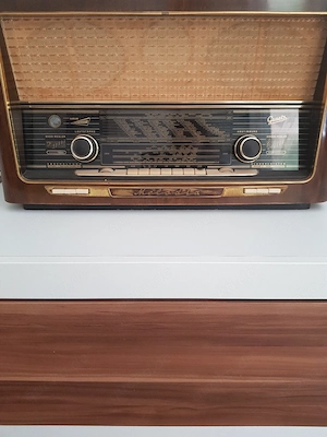 Altes Retro Radio von 1950