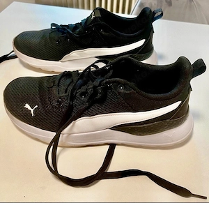 Jungen-Sneaker von Puma, Größe 39