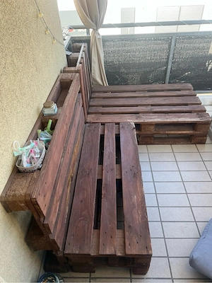 Europaletten-Lounge für Balkon  oder Garten 