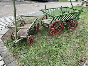 2 x Leiterwagen + 1 x Bremsschuh   Deko für Haus und Garten