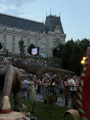 DinoXPark   Interaktive Dinosaurier-Ausstellung zur Miete  