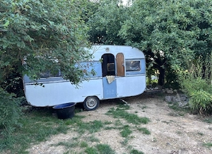 alter Wohnwagen zu verschenken 