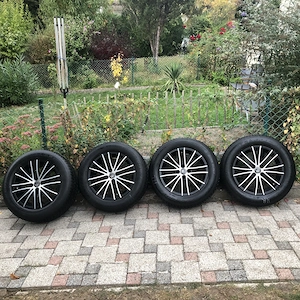 Winter Alu Kompletträder 215 60 R16 für z Bsp Peugeot
