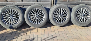 4 Winterreifen auf Stahlfelge für Hyundai,  225   60 R17. 99H