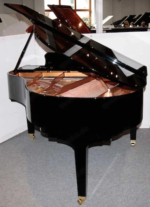 Flügel Yamaha GB1K schwarz poliert, Baujahr 2018, 5 Jahre Garantie Bild 3