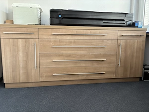 Hochwertiges Kirschholz-Sideboard vom Schreiner   Maßanfertigung