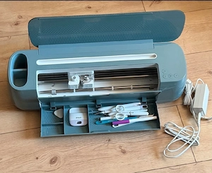 Cricut maker 4 schneiderploter mit Verpackung 