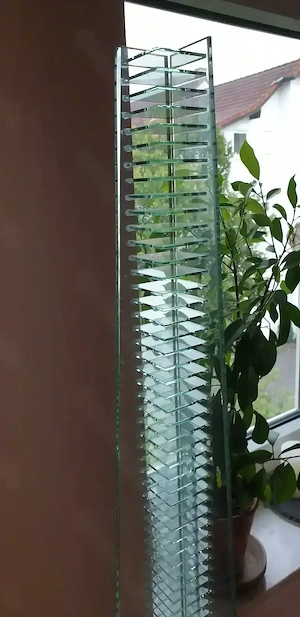 CD-Regal aus Glas