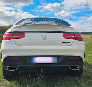 Mercedes-Benz GLE 350D  AMG Line  Bild 4