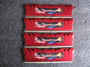 16 GB DDR4 (4x4GB) G.Skill Ripjaws 4