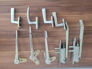 Fenstersxharnire
