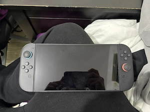 Nintendo Switch 2 in einwandfreiem Zustand, keinerlei Probleme, wie neu; Verkauf inklusive sämtliche