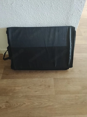    Tier-Unterlage   faltbare Schutzmatte zu verkaufen
