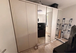 Komplettes Schlafzimmer abzugeben
